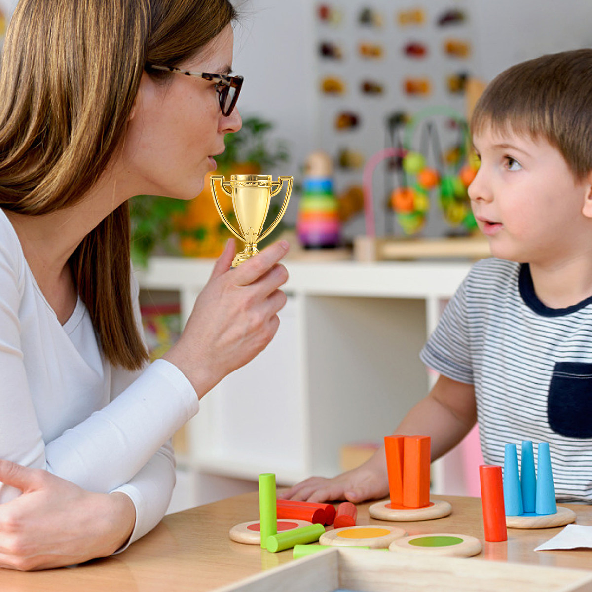 Kids Party Games - 12 Buah Piala Plastik Mini Emas,