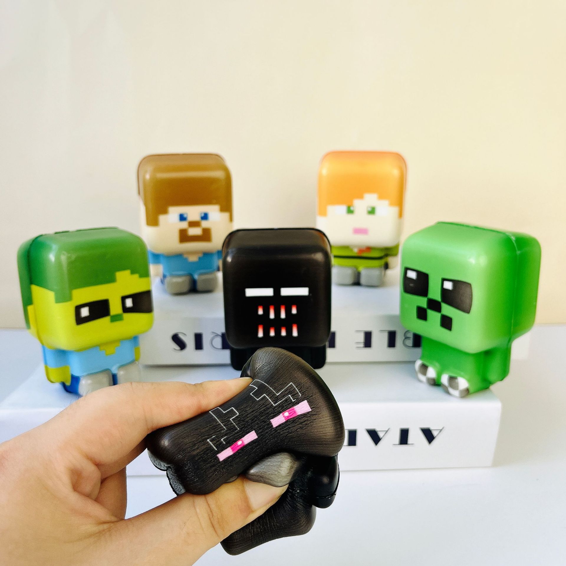 Party Games Music - Model Baru Bola Anti Stres Mainan